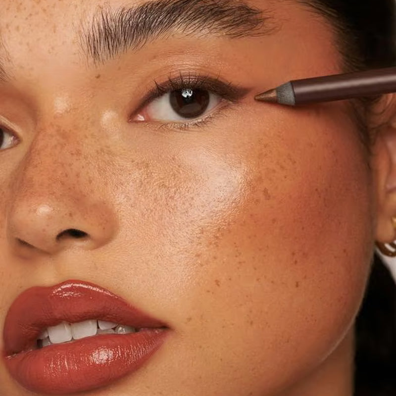 🎁Letzter Tag: 1 kaufen, 1 gratis dazu🔥-🌟24 Stunden wasserfester Eyeliner Duo, anspitzbarer Augenstift💦